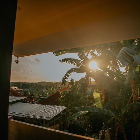 Prasi Sunrise Homestay Toyapakeh Ngoại thất bức ảnh