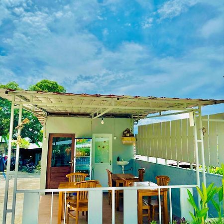 Prasi Sunrise Homestay Toyapakeh Ngoại thất bức ảnh