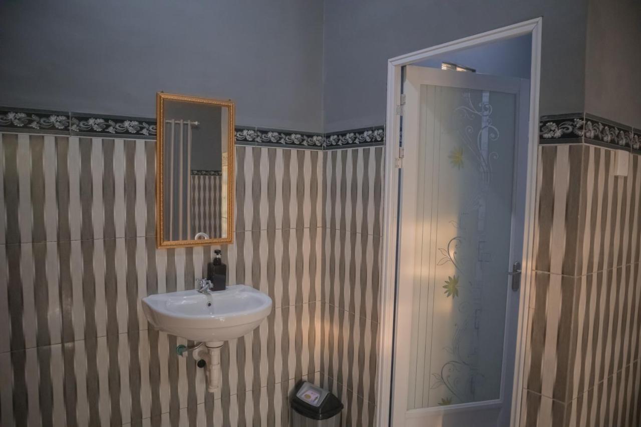 Prasi Sunrise Homestay Toyapakeh Ngoại thất bức ảnh