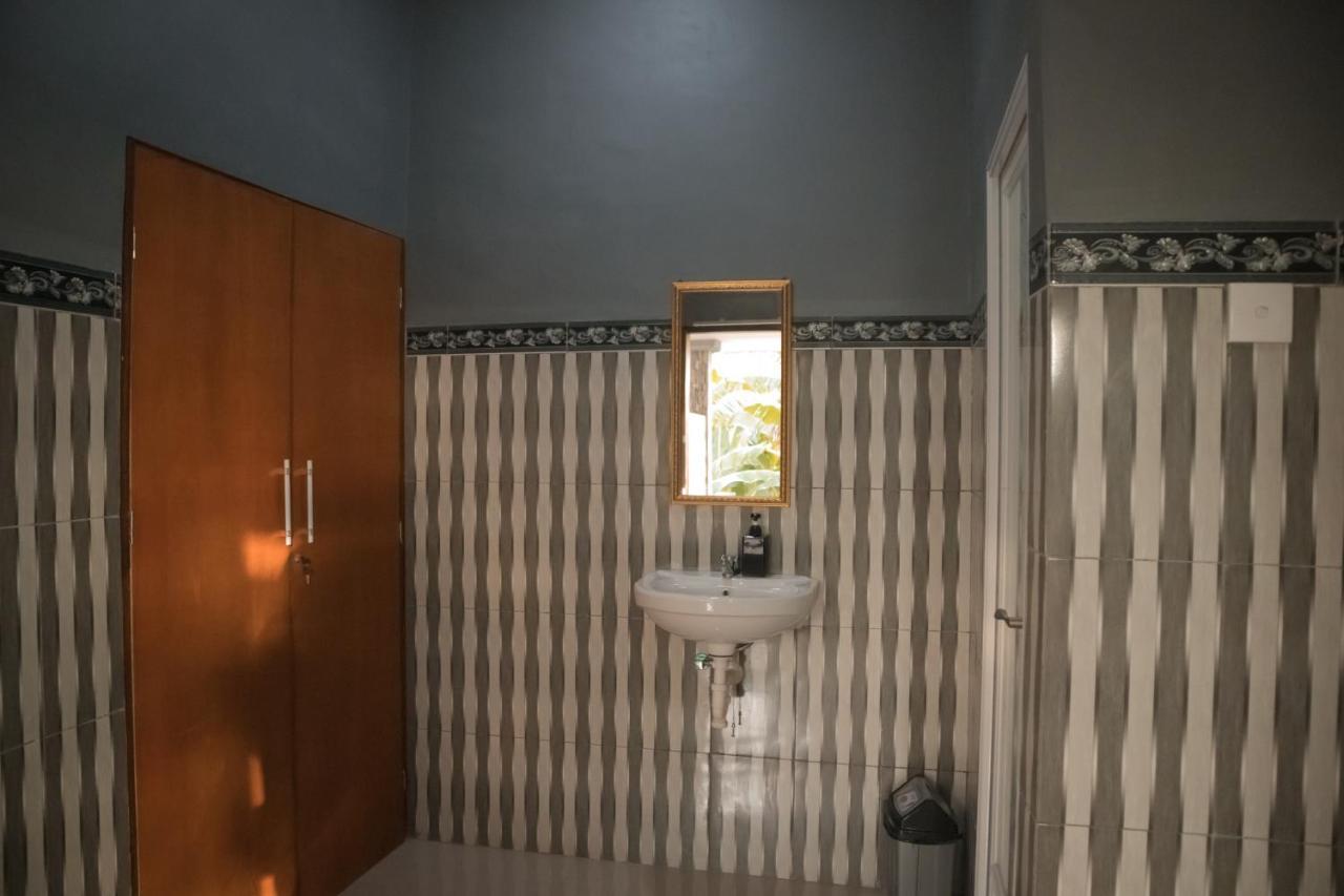 Prasi Sunrise Homestay Toyapakeh Ngoại thất bức ảnh