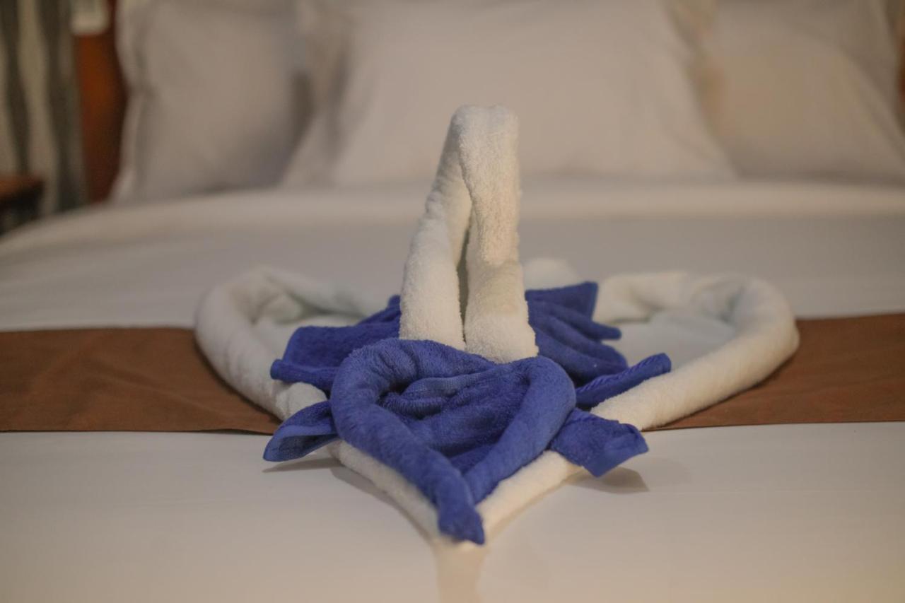 Prasi Sunrise Homestay Toyapakeh Ngoại thất bức ảnh