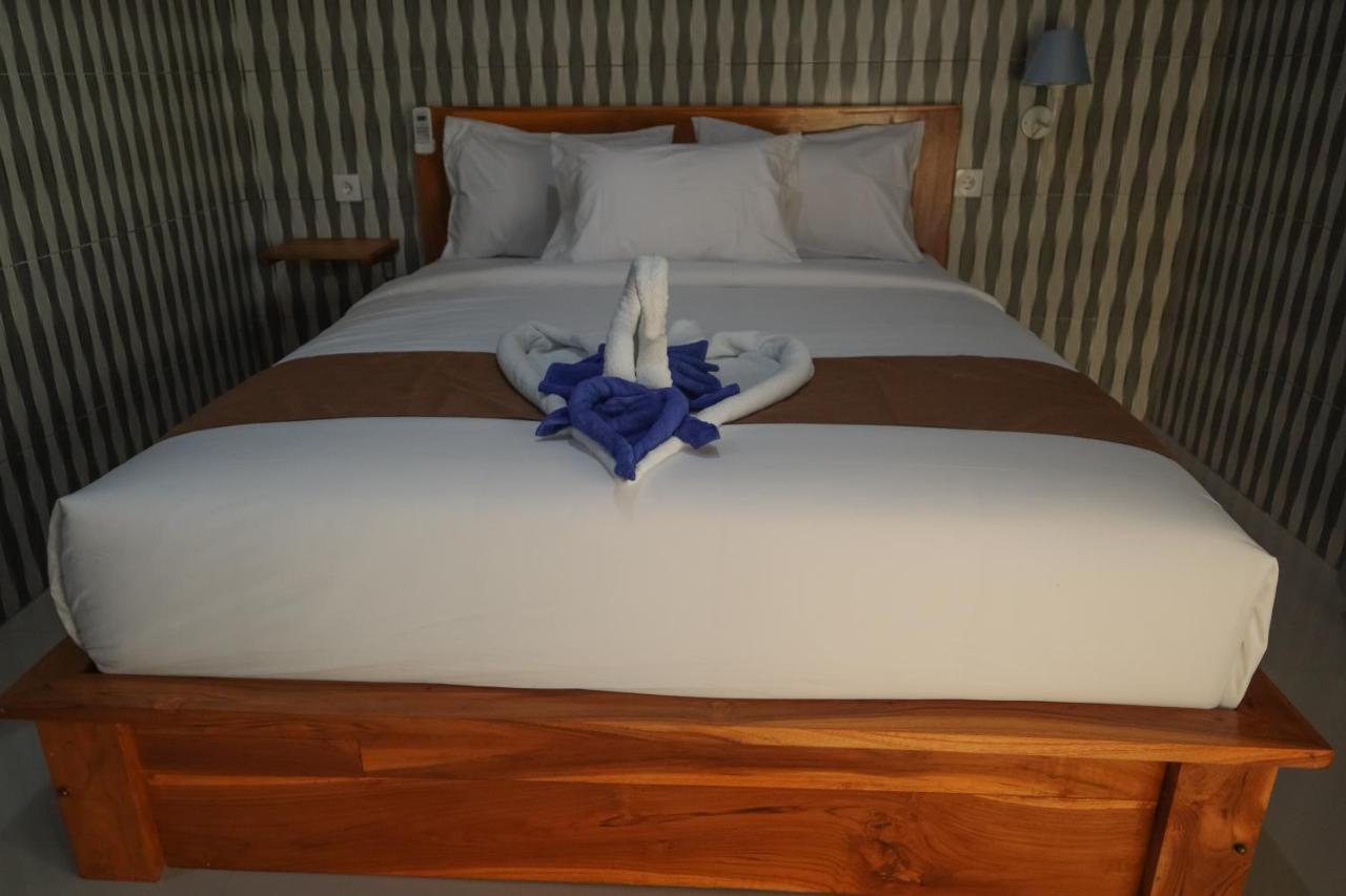 Prasi Sunrise Homestay Toyapakeh Ngoại thất bức ảnh
