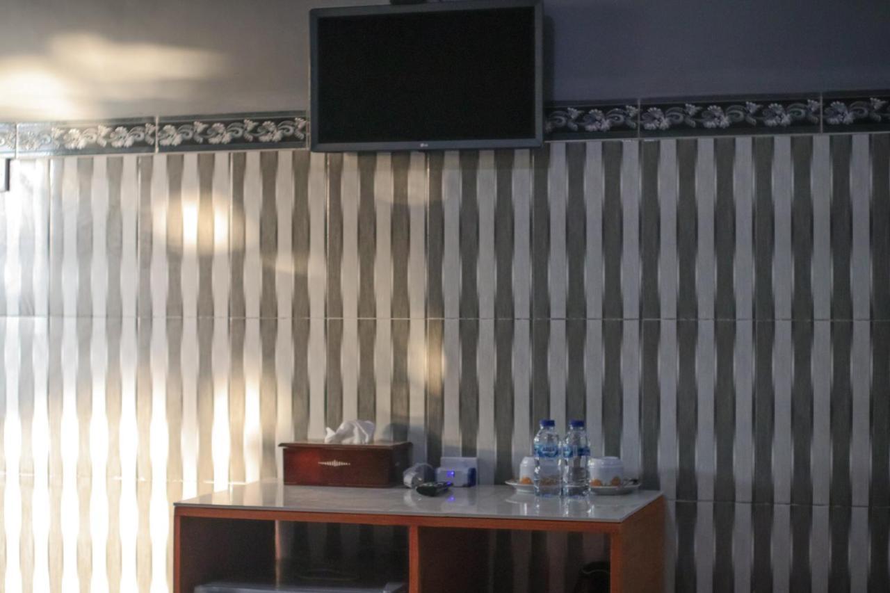 Prasi Sunrise Homestay Toyapakeh Ngoại thất bức ảnh